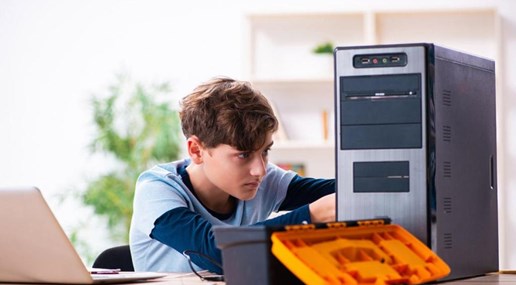 Aperte le iscrizioni per il percorso quadriennale IeFP - Tecnico dello sviluppo e gestione di prodotti e servizi digitali
